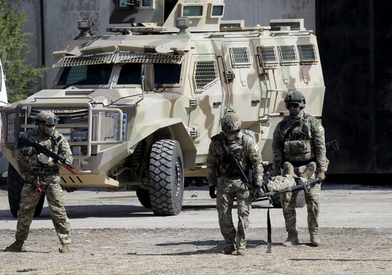 Антитеррористические учения СНГ и ШОС в Киргизии