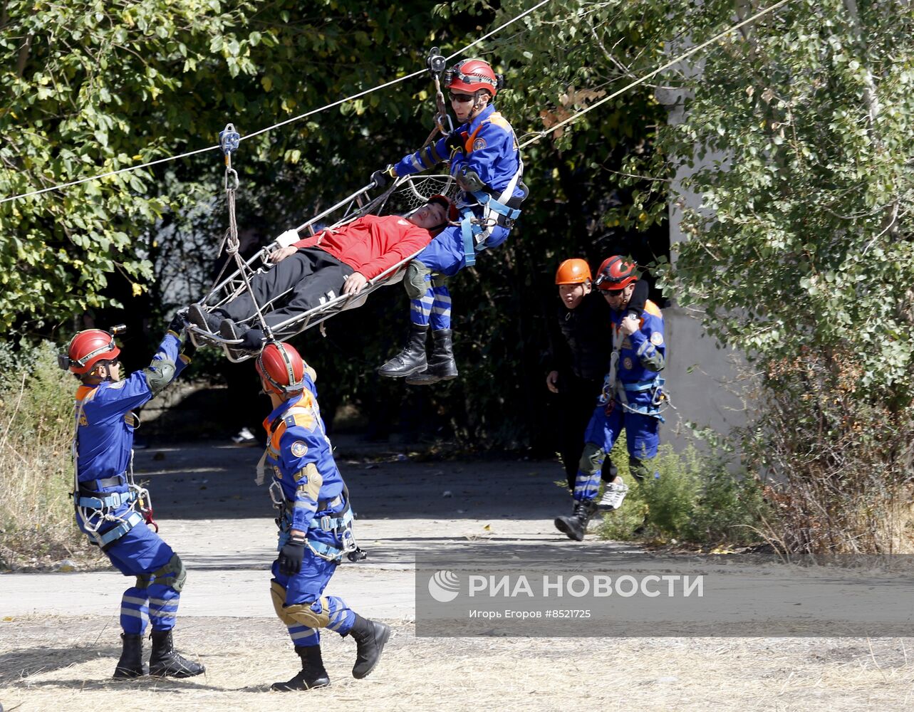 Антитеррористические учения СНГ и ШОС в Киргизии