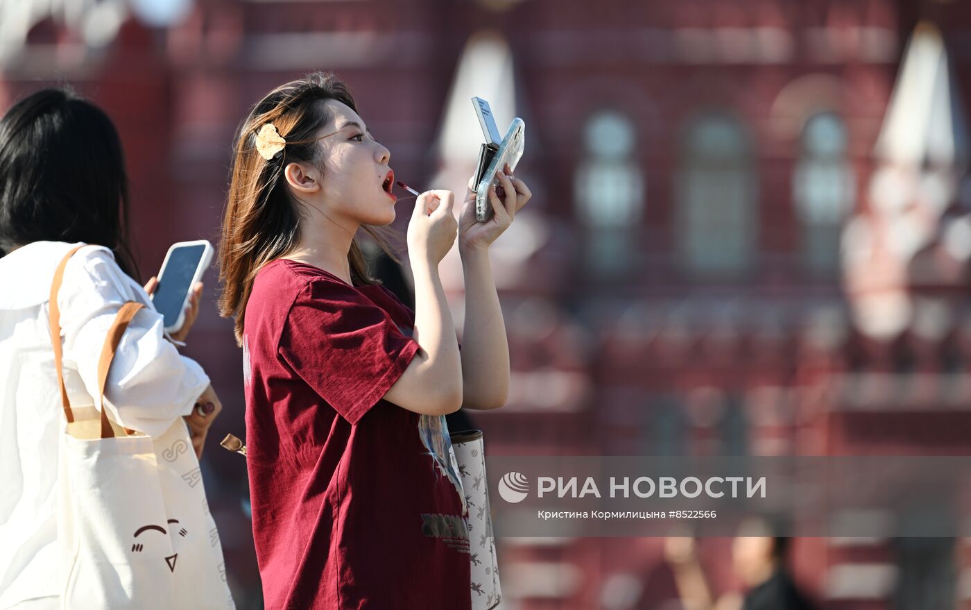 Аномально теплая погода в Москве