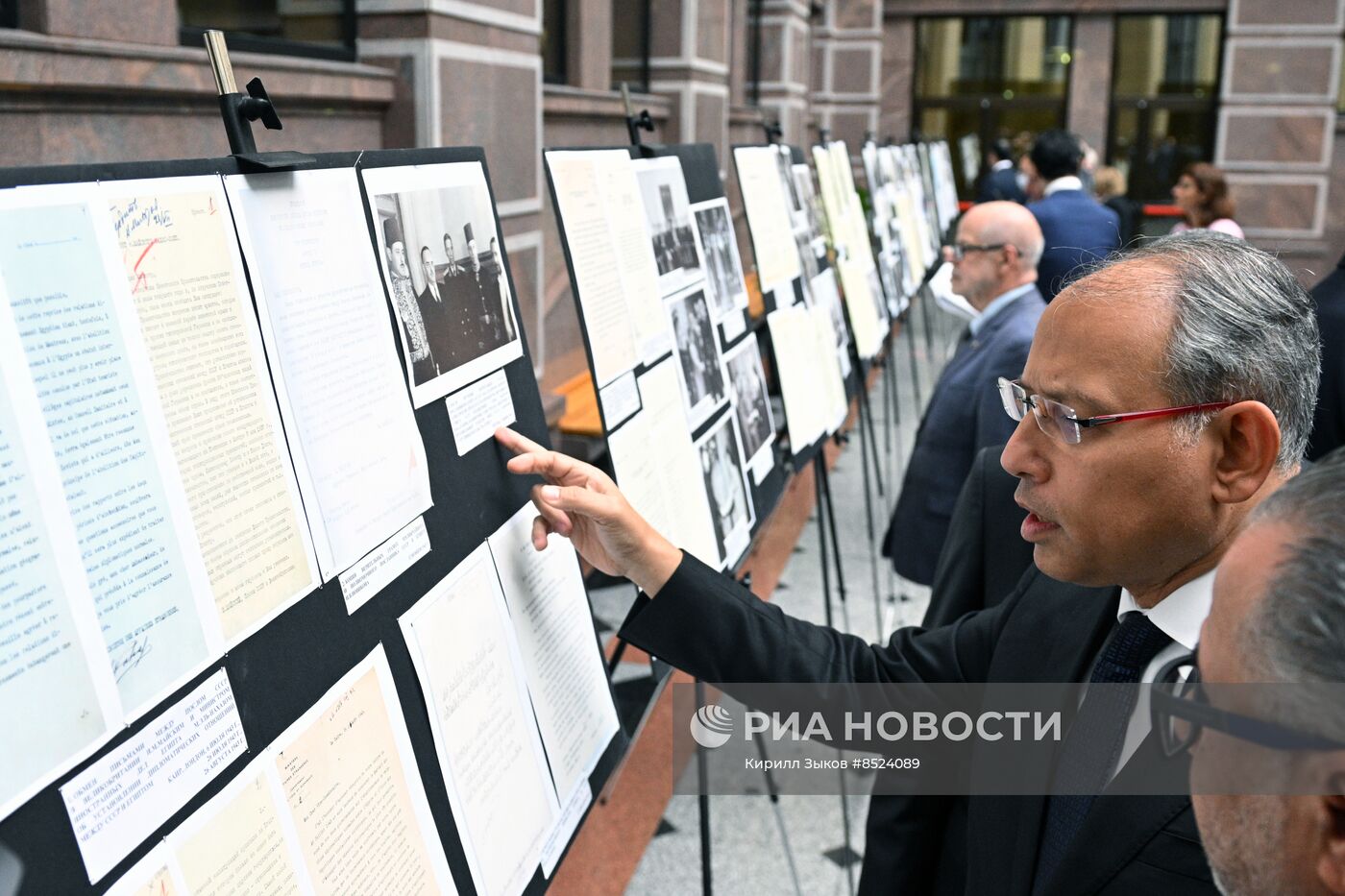 Открытие выставки к 80-летию установления дипотношений между Россией и Египтом