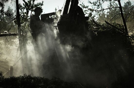 Позиции артиллерийского подразделения ЦВО на Краснолиманском направлении