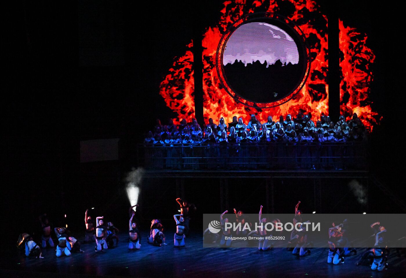 Спектакль "Кармина Бурана" в рамках театрального фестиваля им. А.П. Чехова