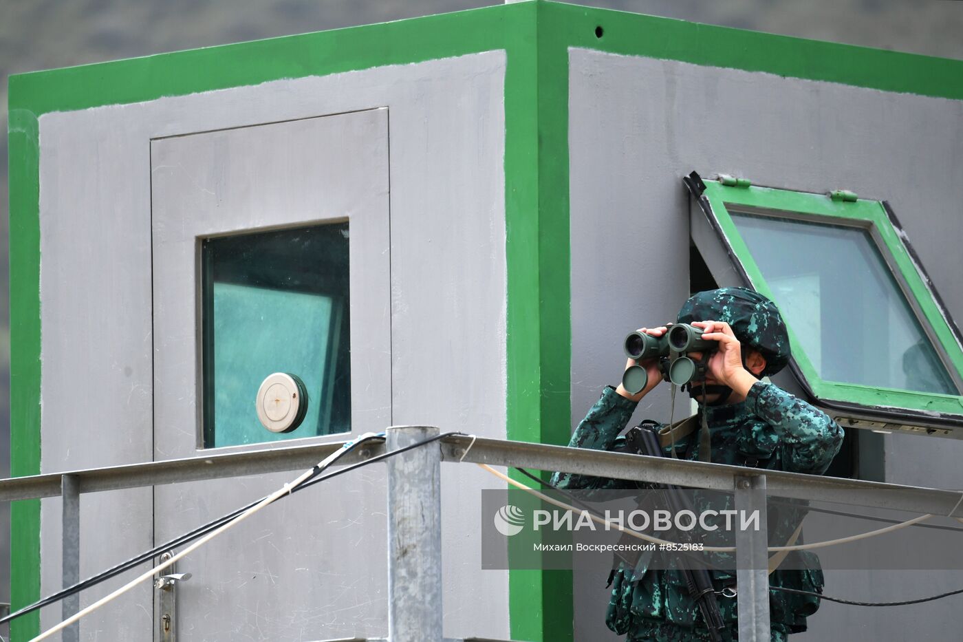 Эвакуация беженцев из Нагорного Карабаха