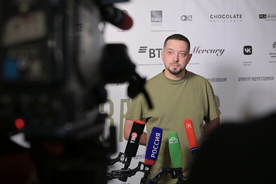 Спектакль "Занавес" на сцене МХТ имени А.П. Чехова