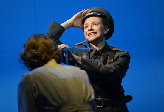 Спектакль "Занавес" на сцене МХТ имени А.П. Чехова