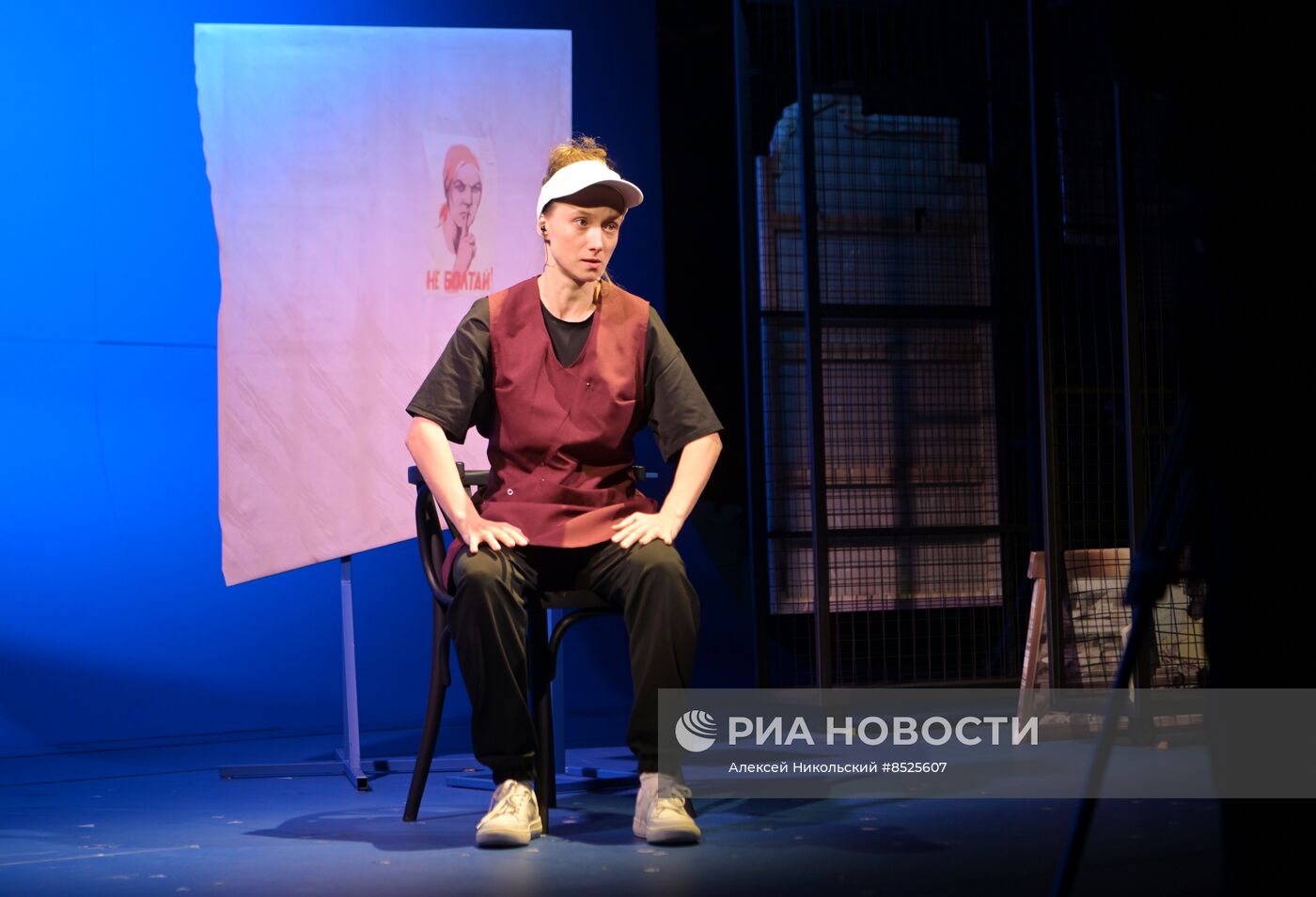 Спектакль "Занавес" на сцене МХТ имени А.П. Чехова