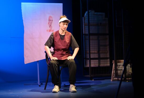 Спектакль "Занавес" на сцене МХТ имени А.П. Чехова