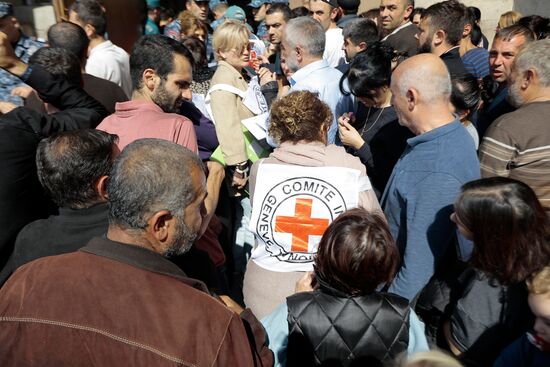 Беженцы из Нагорного Карабаха в Горисе