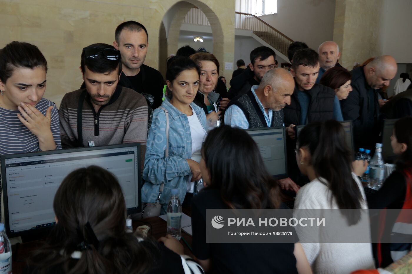 Беженцы из Нагорного Карабаха в Горисе