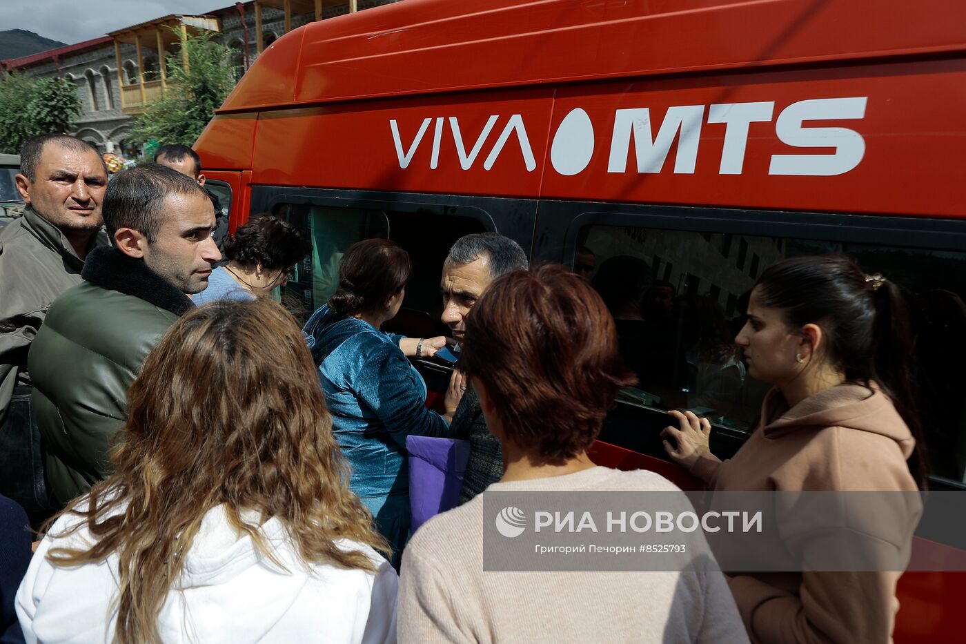 Беженцы из Нагорного Карабаха в Горисе