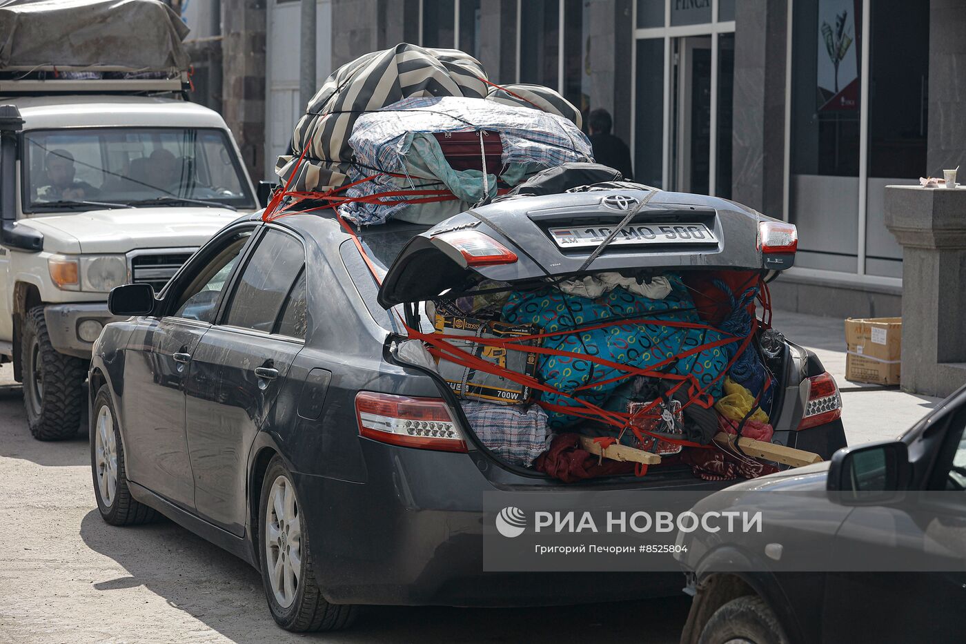 Беженцы из Нагорного Карабаха в Горисе