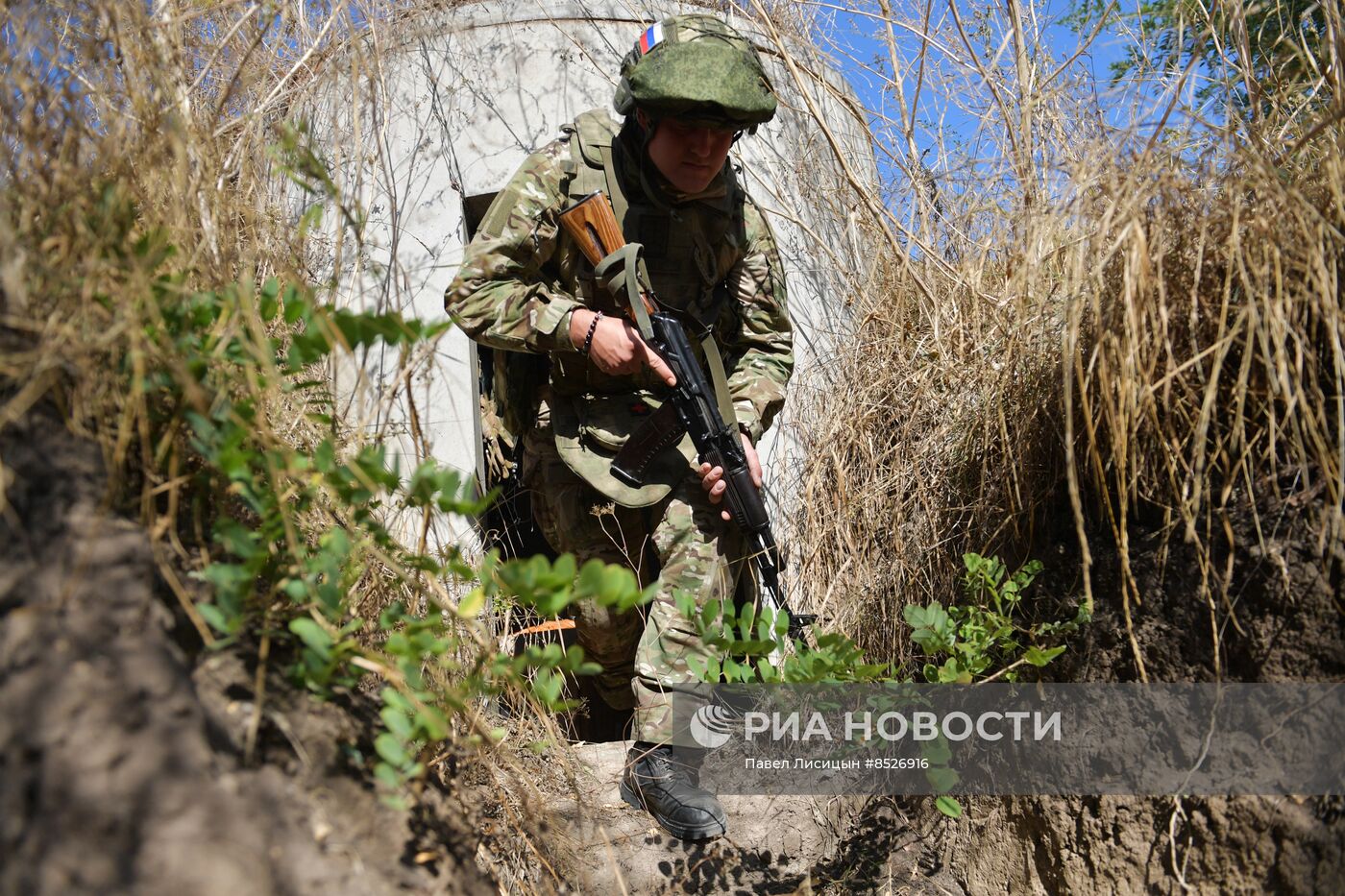 Позиции военнослужащих мотострелкового полка в Запорожской области