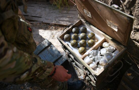 Позиции военнослужащих мотострелкового полка в Запорожской области