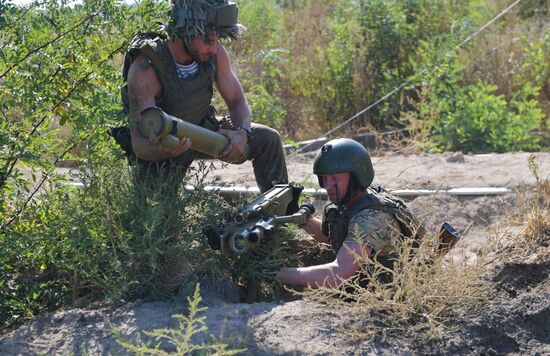 Позиции военнослужащих мотострелкового полка в Запорожской области