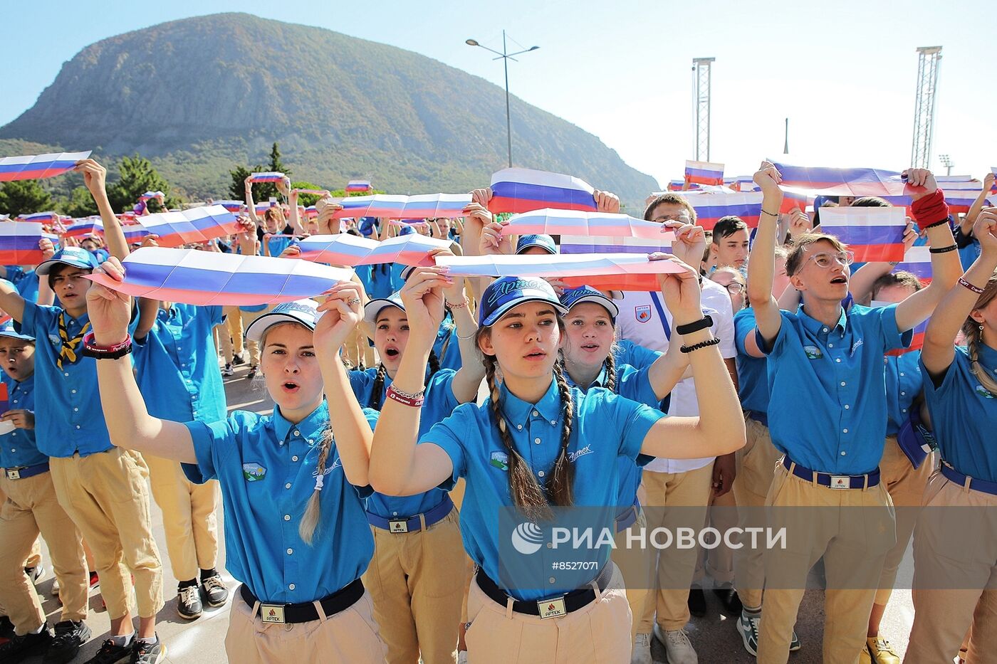Мероприятия в честь Дня воссоединения новых регионов с Российской Федерацией