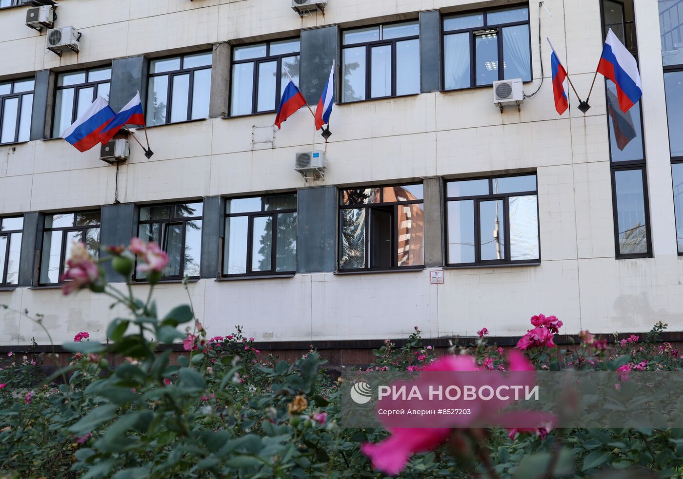 Подготовка к празднованию Дня воссоединения новых регионов с Россией в ДНР