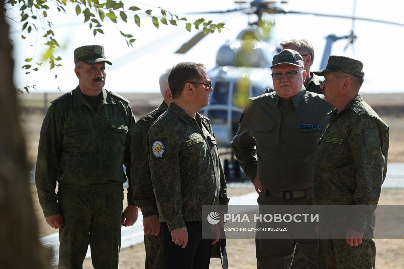 Рабочая поездка зампреда Совбеза РФ Д. Медведева в Астраханскую область