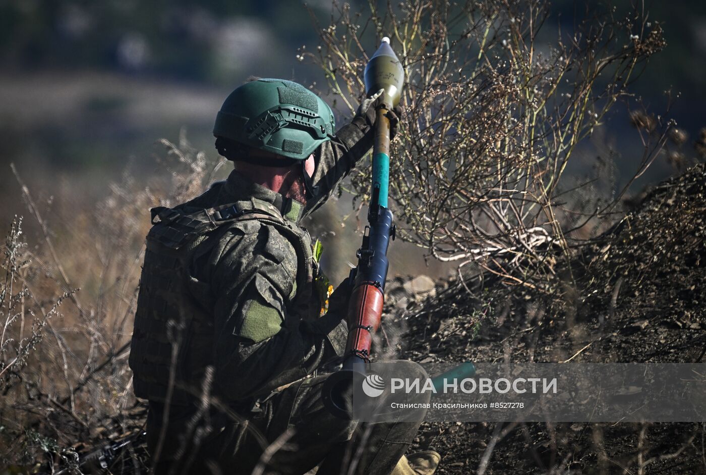 Подготовка бойцов разведывательно-десантно-штурмового батальона "Волки"