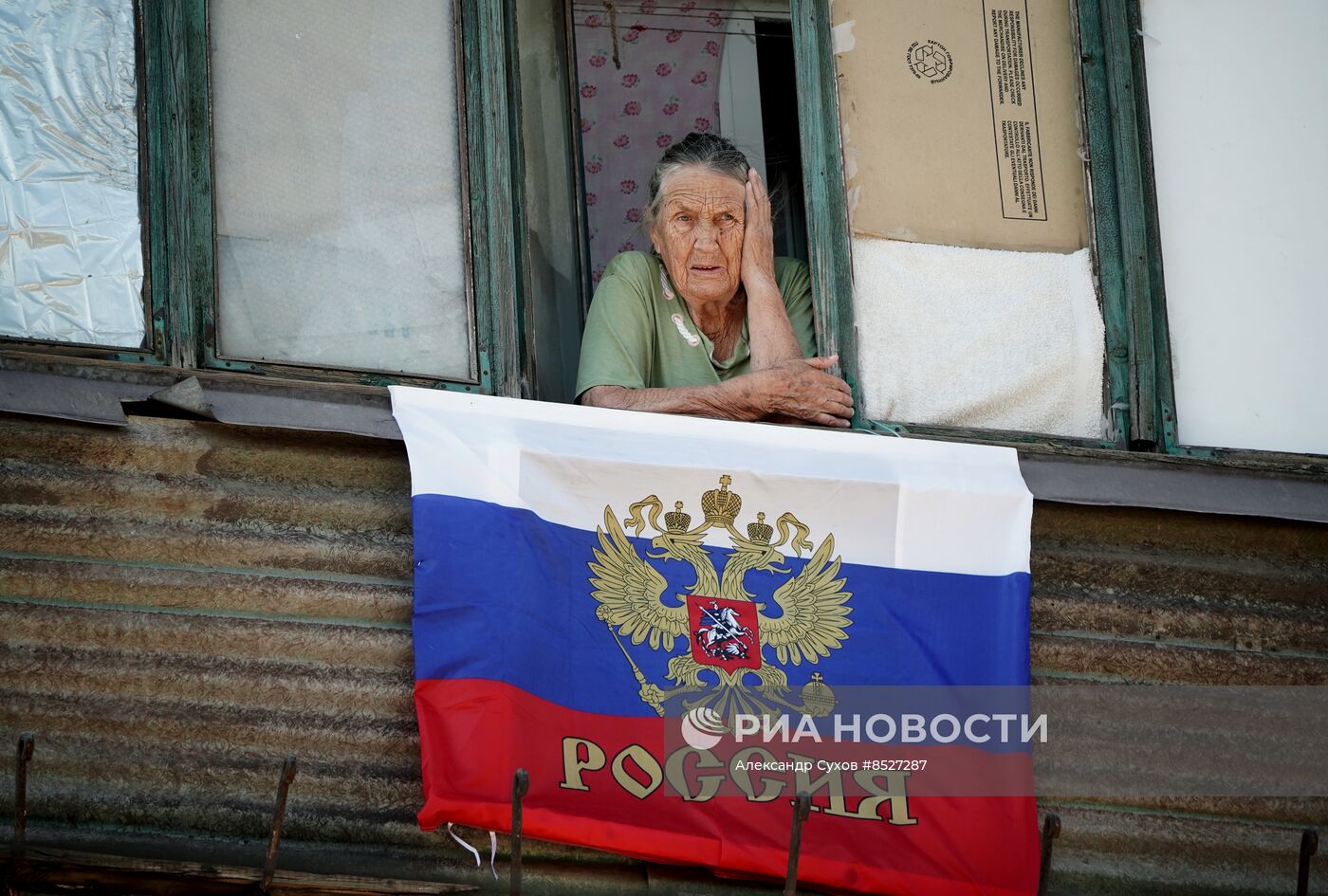 Подготовка к празднованию Дня воссоединения новых регионов с Россией в ДНР