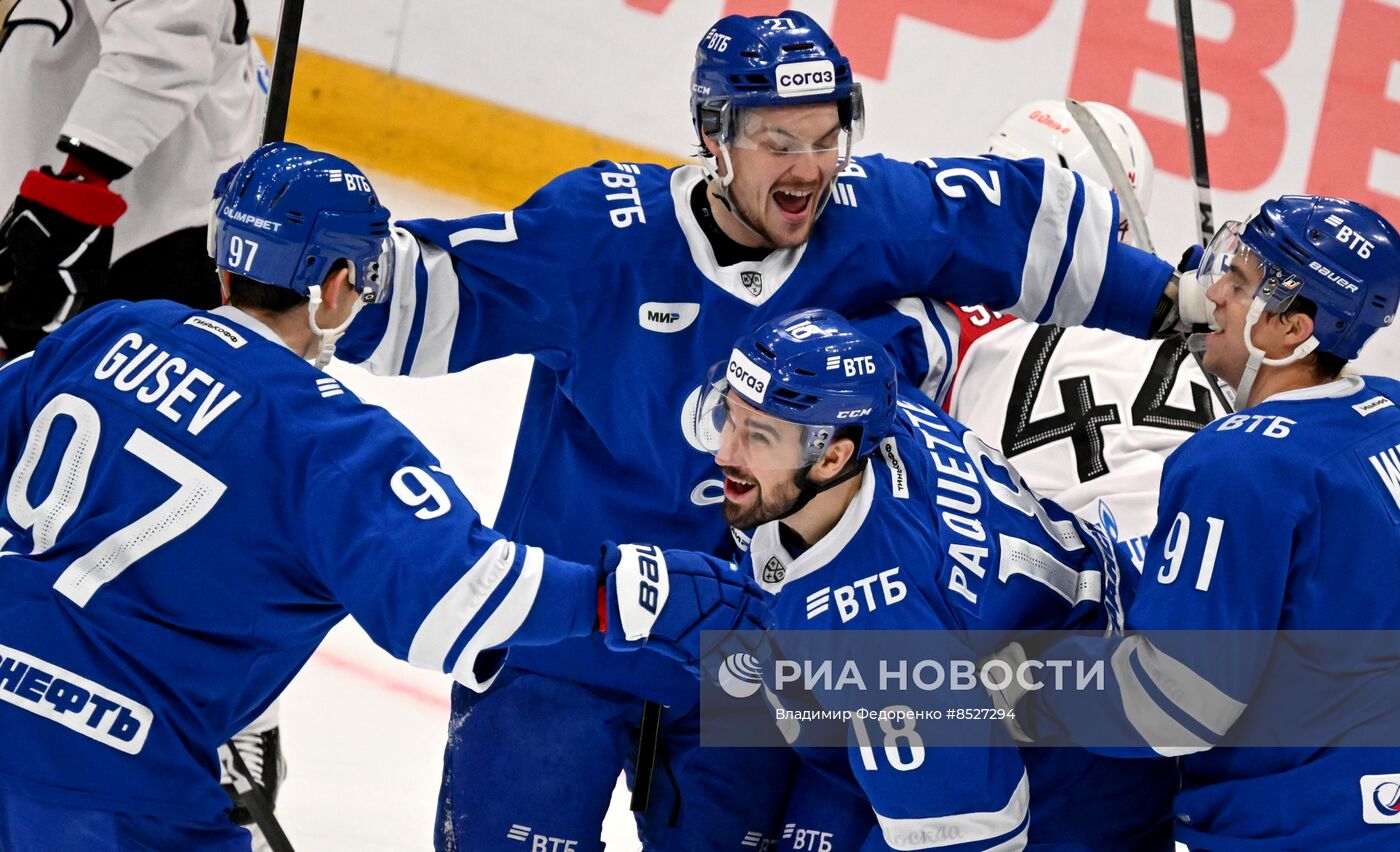 Хоккей. КХЛ. Матч "Динамо М" - "Авангард"