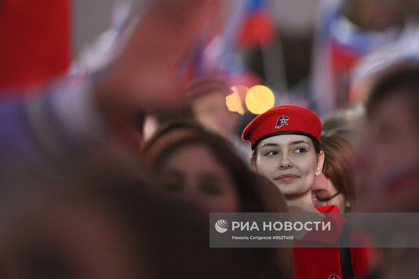 Праздничный концерт "Одна страна, одна семья, одна Россия!" на Красной площади