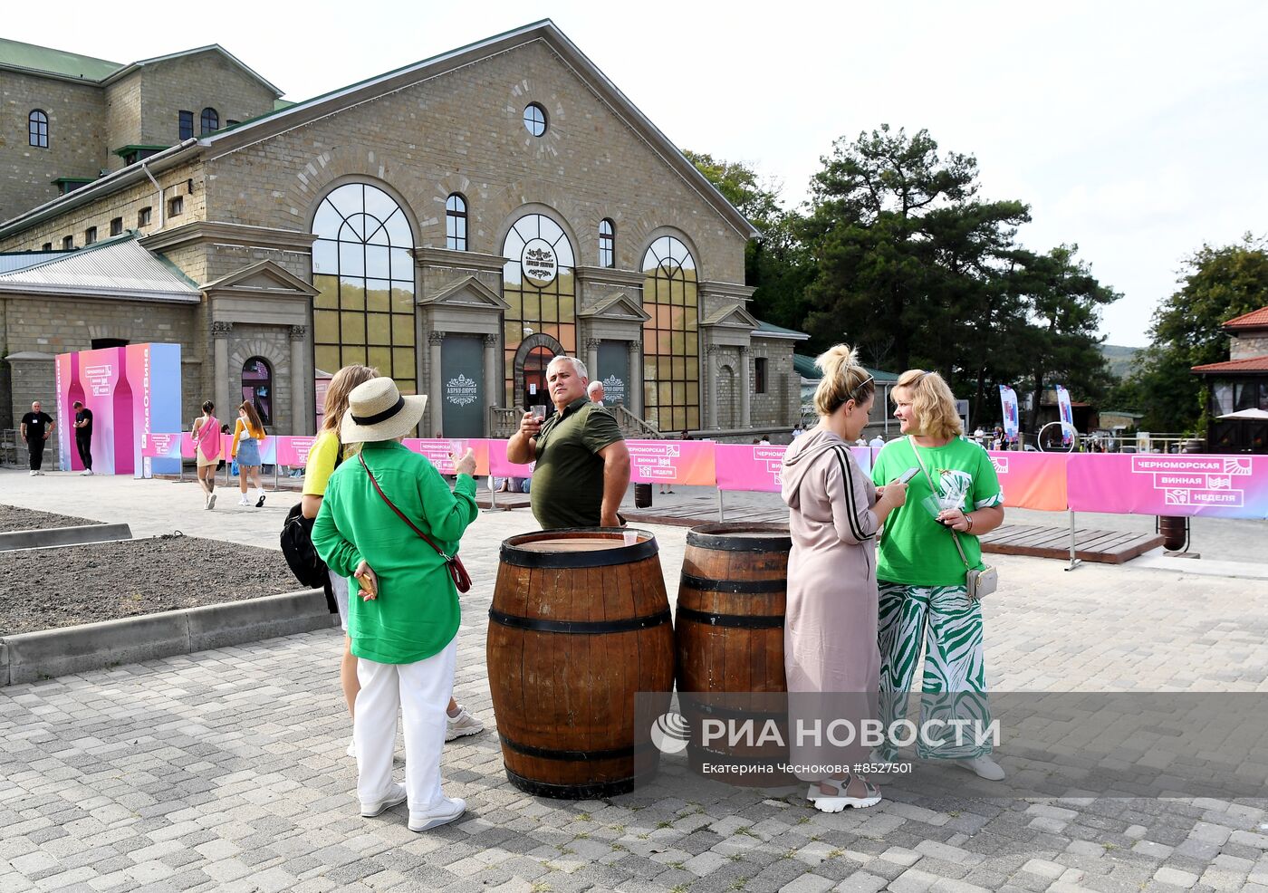 Гастрономический фестиваль "Черноморская винная неделя"