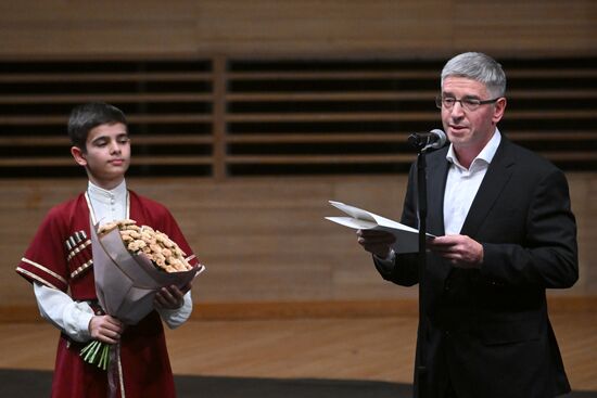 ХХ Международный фестиваль "Москва встречает друзей"