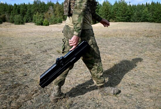 Полевой учебный центр "Небесный воин" ЦВО по подготовке операторов и перехватчиков БПЛА