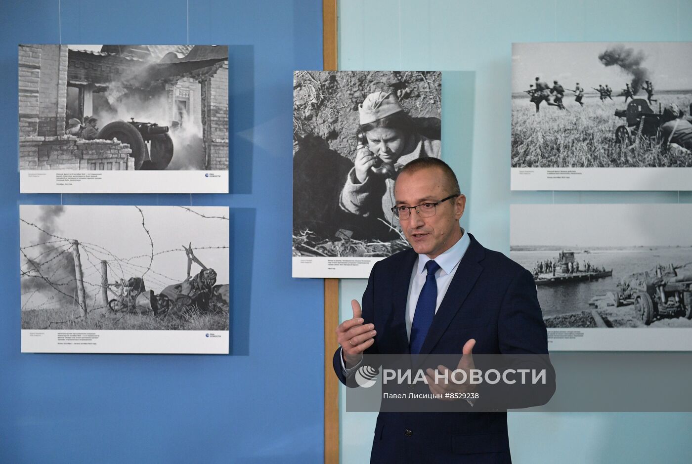 Открытие фотовыставки "Освобождение. Мелитополь"