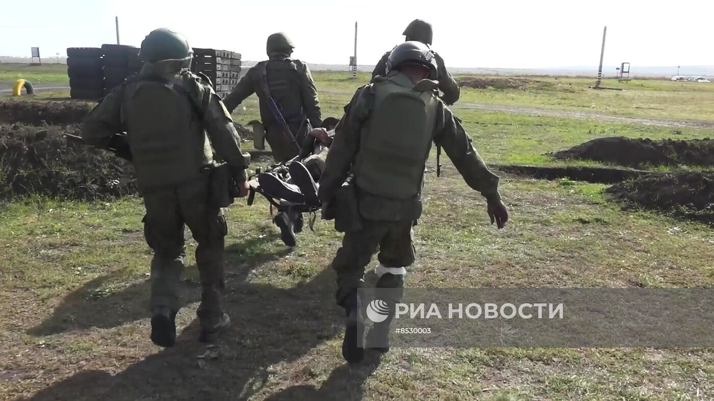 Министр обороны С. Шойгу проверил организацию боевой подготовки на полигонах ЮВО