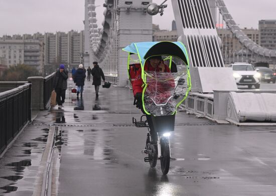 Ненастная погода в Москве