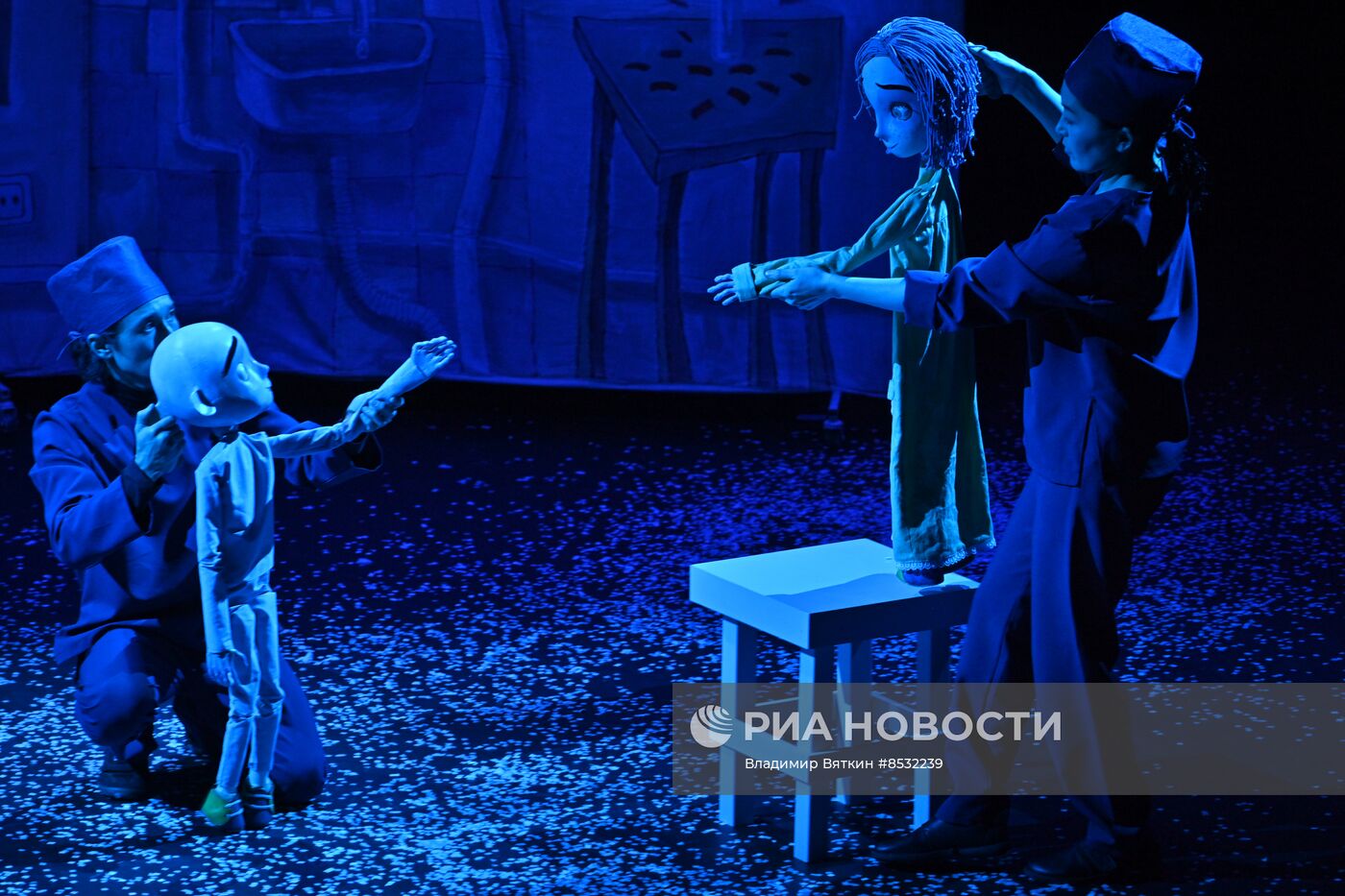 Спектакль "Письма-самолетики"