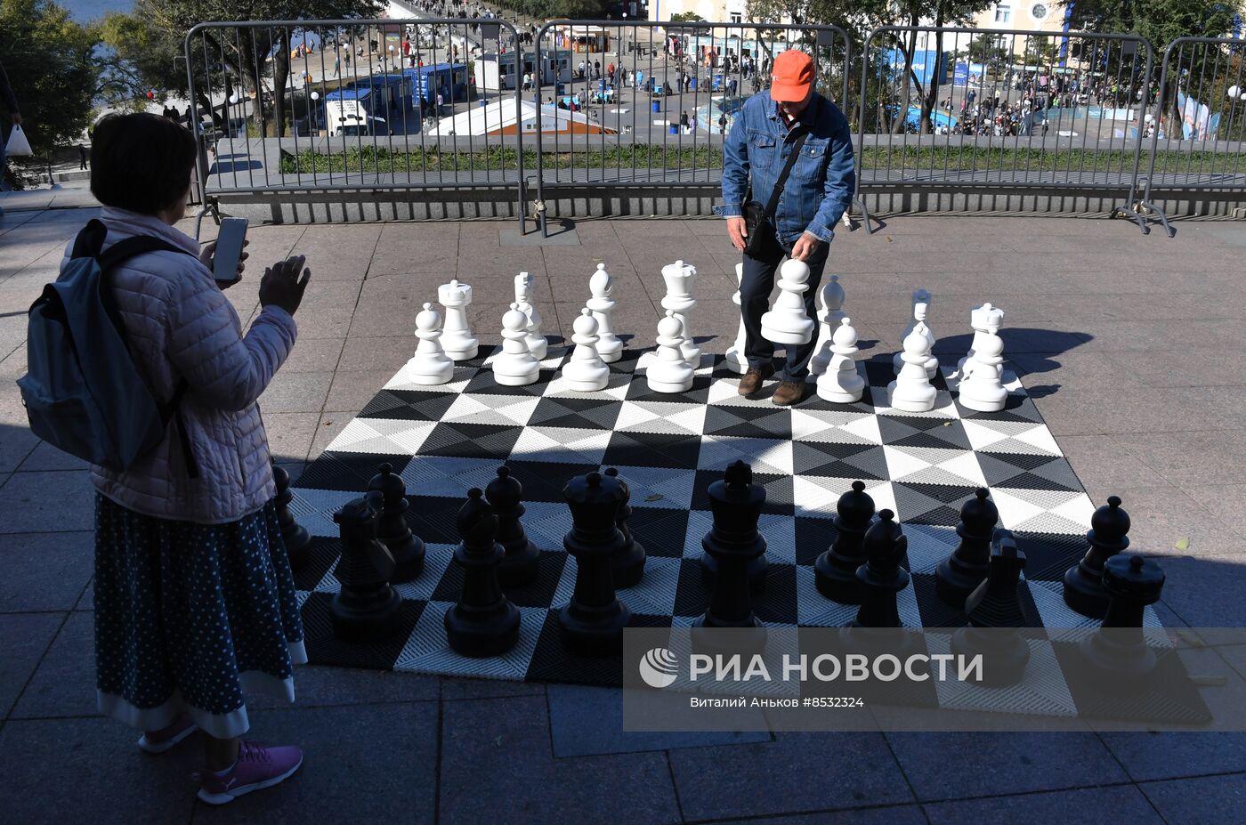 Фестиваль современности "Здесь и сейчас" во Владивостоке