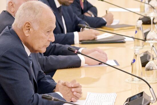 Встреча главы МИД РФ С. Лаврова и  Генерального секретаря ЛАГ А. Абульгейта