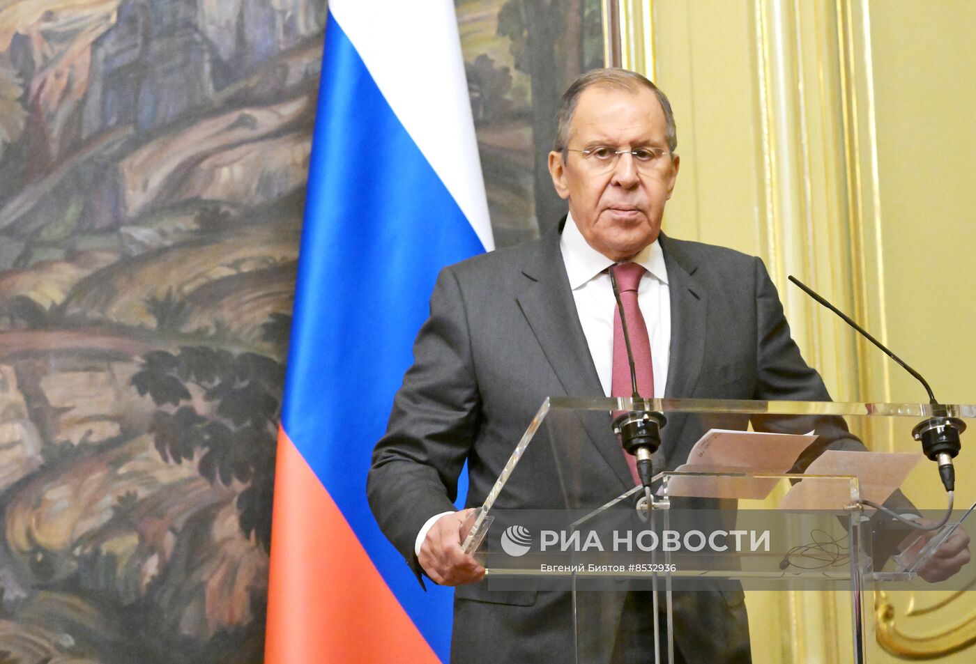 Встреча главы МИД РФ С. Лаврова и Генерального секретаря ЛАГ А. Абульгейта