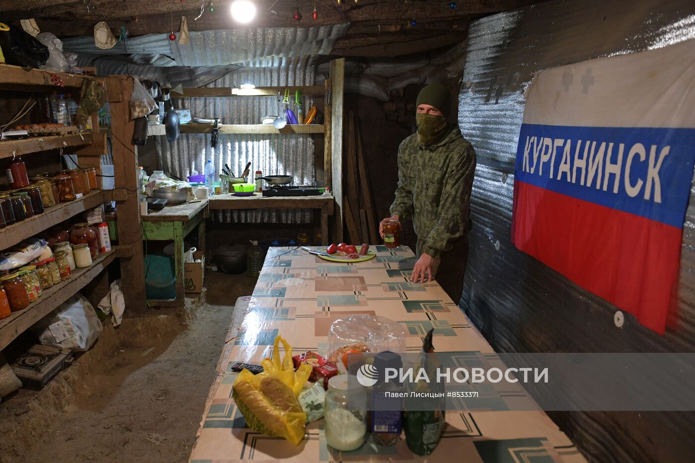 Подготовка мотострелковых подразделений к зимнему периоду в Запорожской области