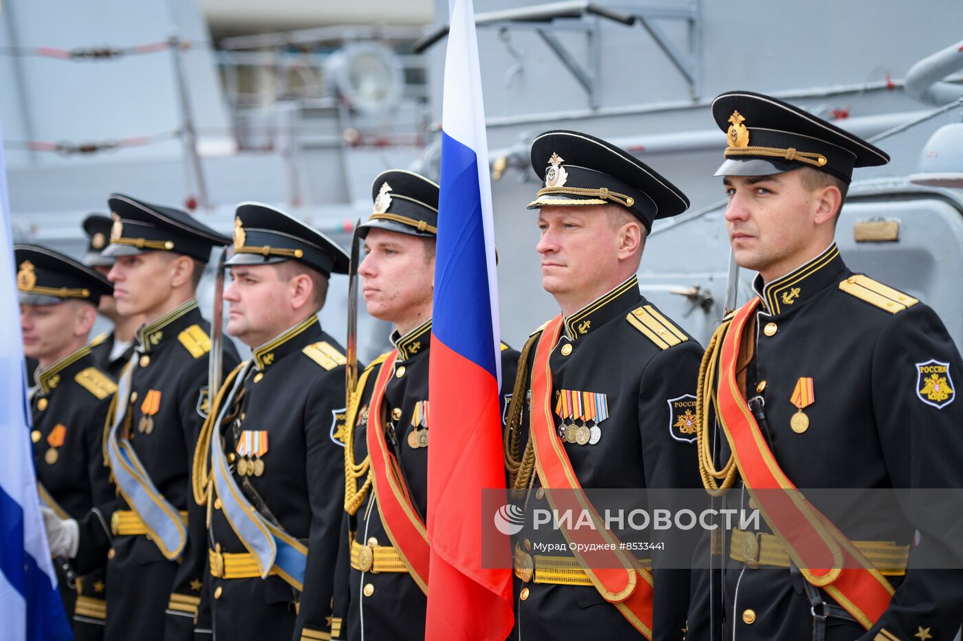 Российский корабль-ракетоносец "Татарстан" прибыл в Баку