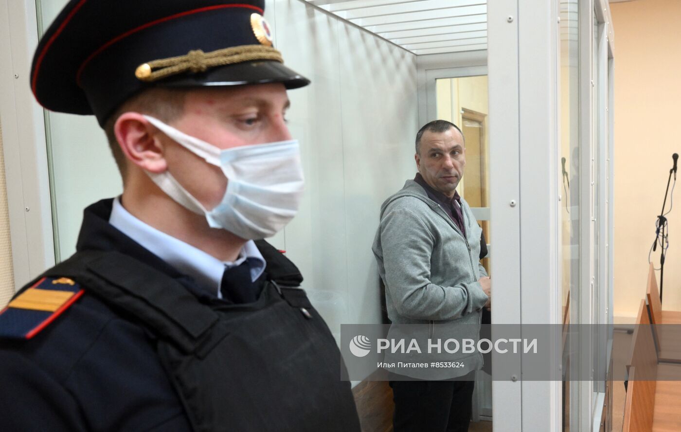 Оглашение приговора бывшему прокурору 231-й военной прокуратуры Московского гарнизона А. Вашурину и его подельникам