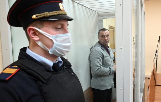 Оглашение приговора бывшему прокурору 231-й военной прокуратуры Московского гарнизона А. Вашурину и его подельникам 