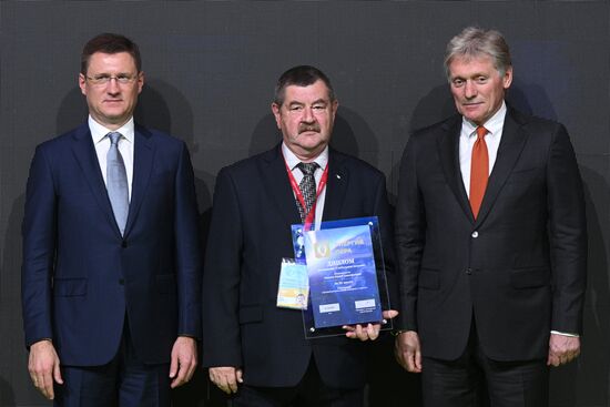 Награждение победителей конкурса "Энергия пера" в Москве