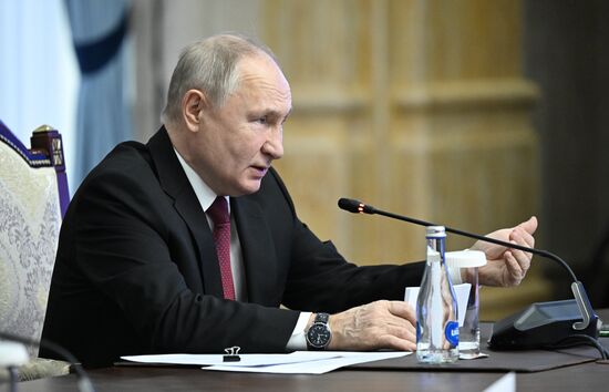 Визит президента РФ В. Путина в Киргизию