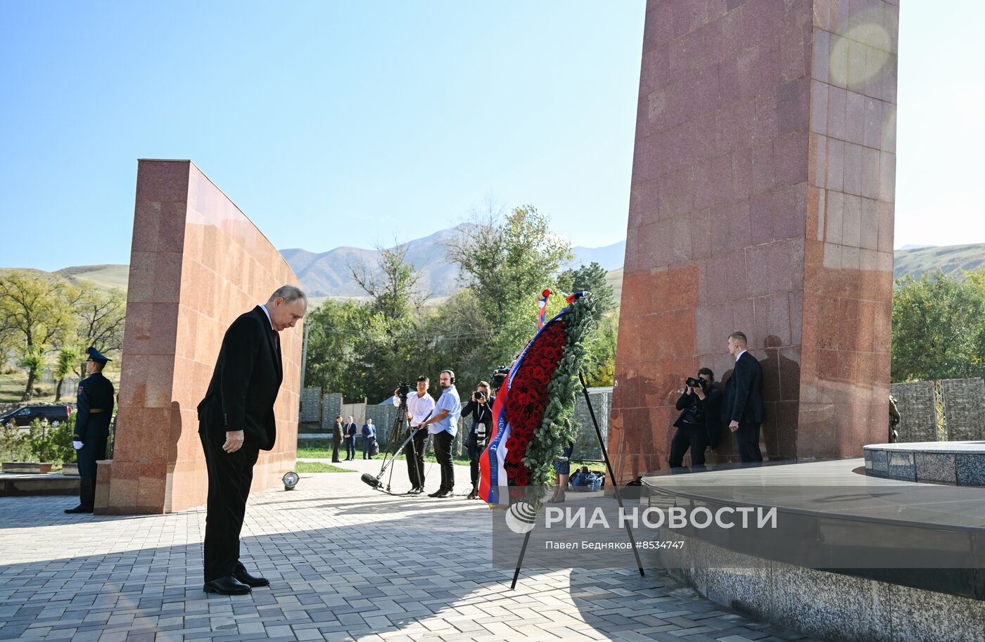 Визит президента РФ В. Путина в Киргизию