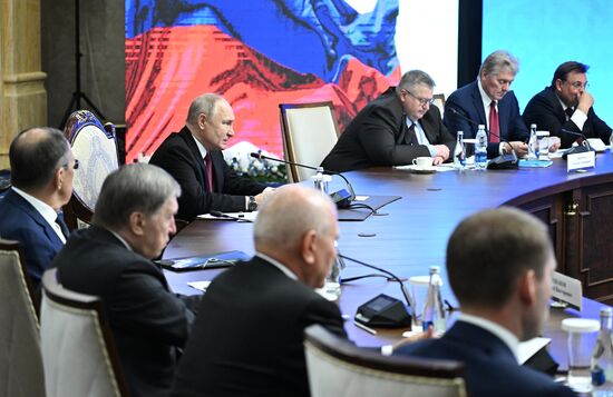 Визит президента РФ В. Путина в Киргизию