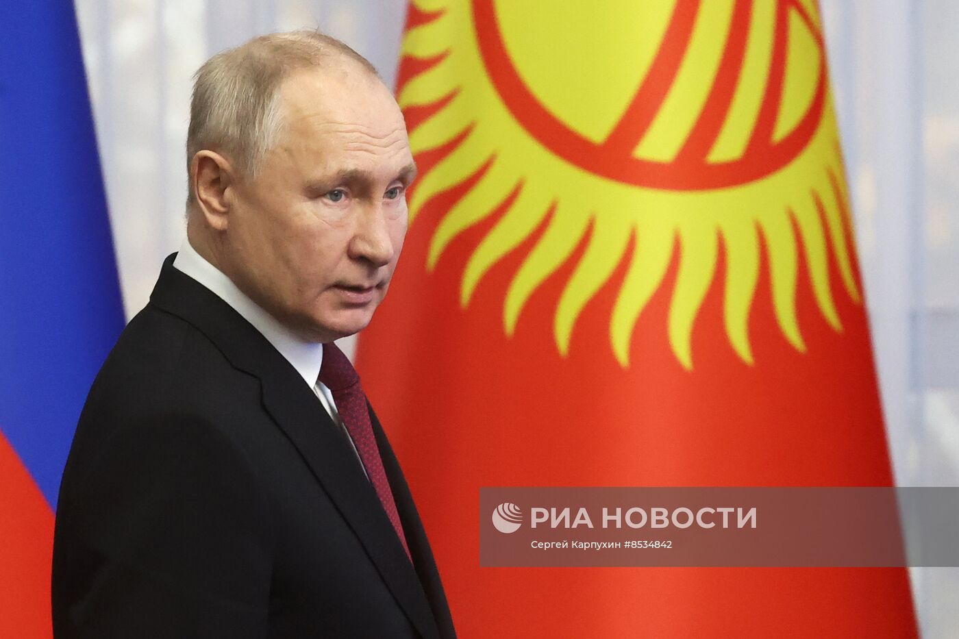 Визит президента РФ В. Путина в Киргизию