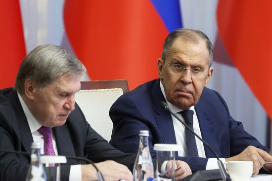 Визит президента РФ В. Путина в Киргизию