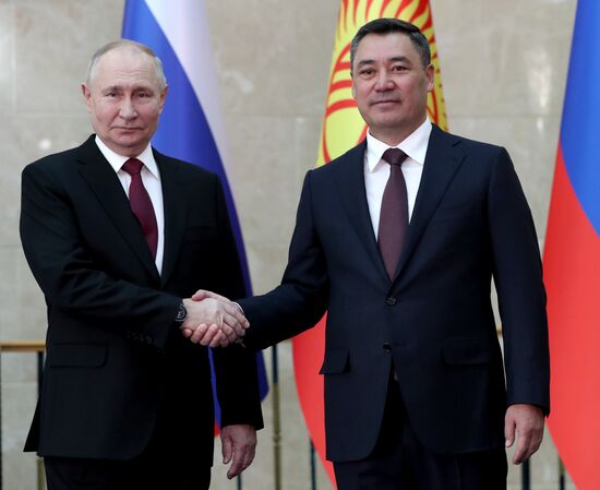 Визит президента РФ В. Путина в Киргизию