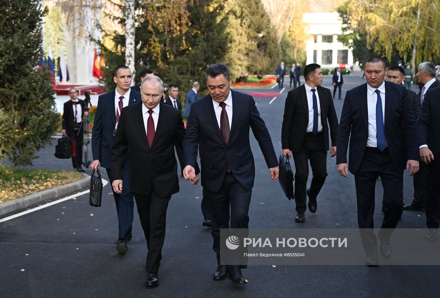 Визит президента РФ В. Путина в Киргизию