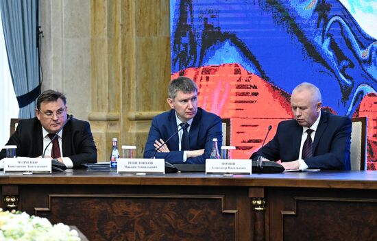 Визит президента РФ В. Путина в Киргизию