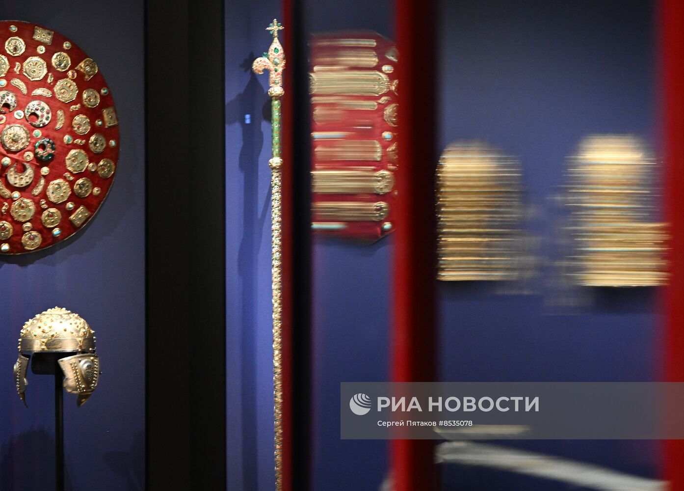 Выставка "Легенды Кремля: русский романтизм и Оружейная палата"