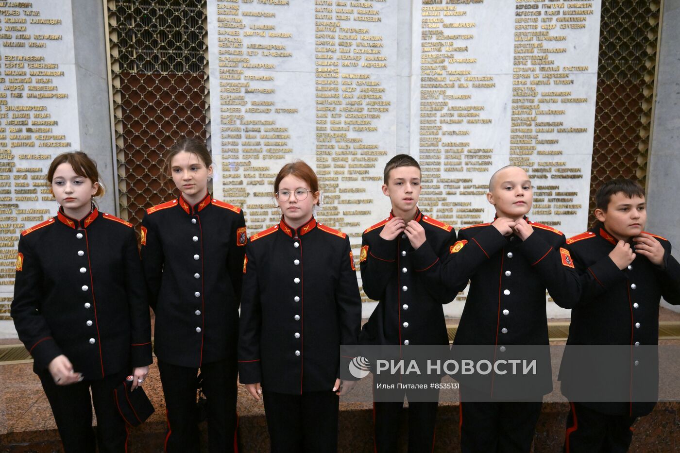 Вручение медалей общественного признания "Отец солдата"